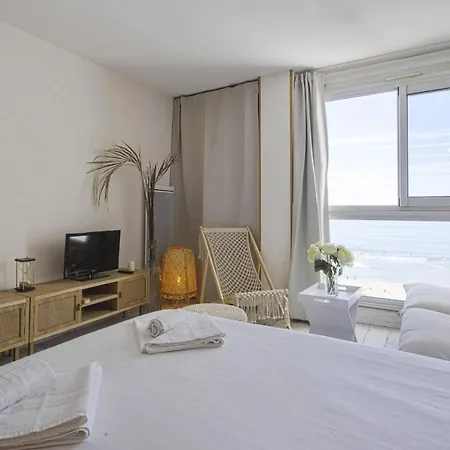 Superb Studio In Front Of The Sea And The Grande Plage Of Biarritz - Welkey Biarritz